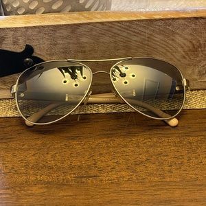 Women’s Burberry sunglasses